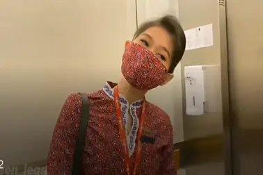 Queen Leg Pramugari Lion Air Seksi Banget Banyak Videonya poster